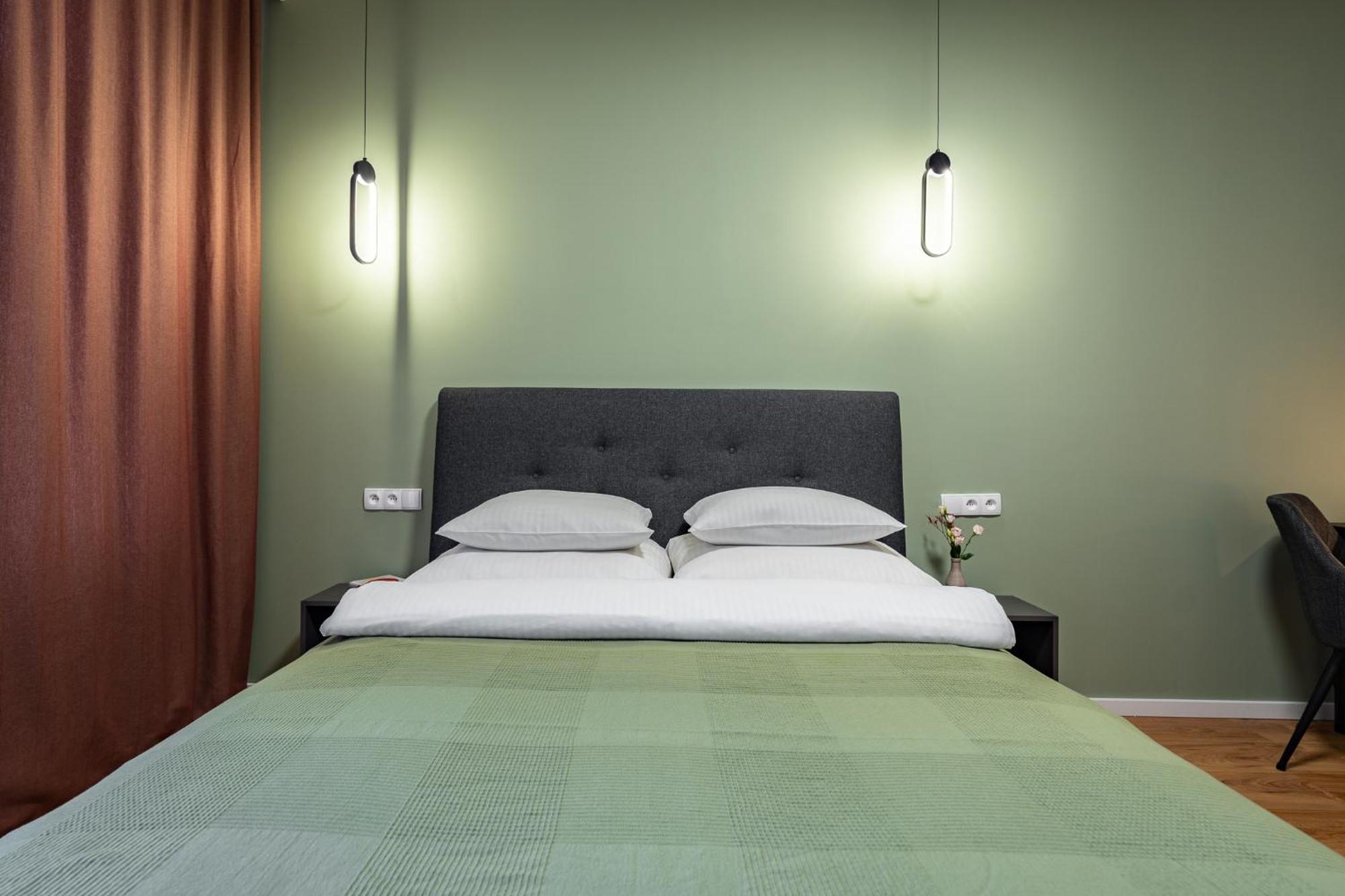 Apartamenty Tespis - Historic House Next To The Cathedral In The City Centre Катовице Екстериор снимка