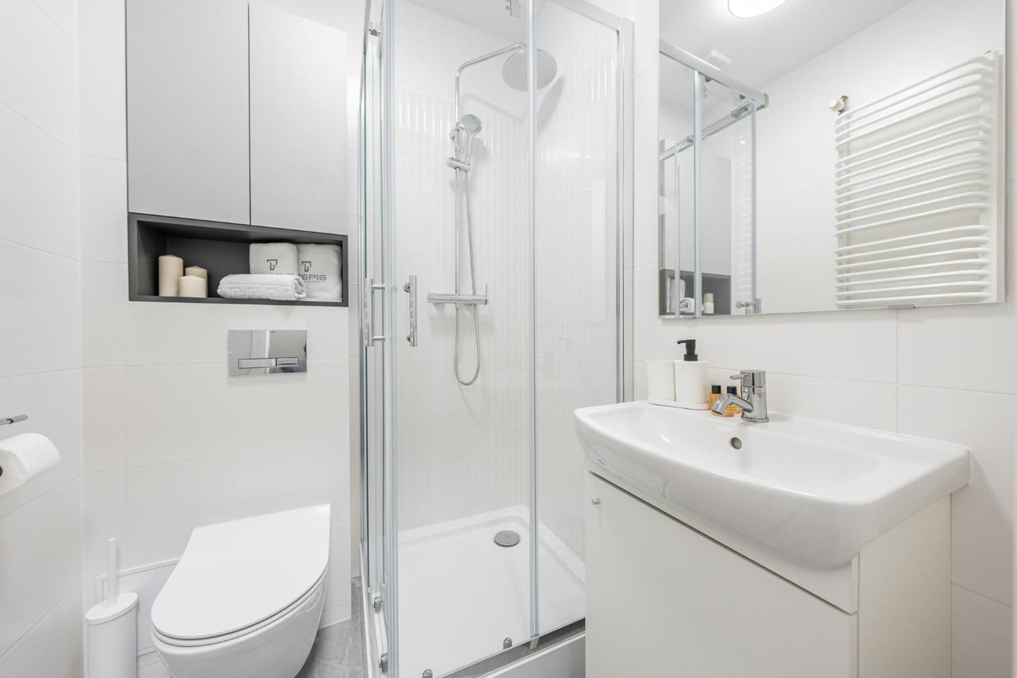 Apartamenty Tespis - Historic House Next To The Cathedral In The City Centre Катовице Екстериор снимка